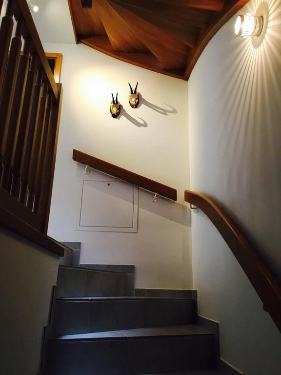 Ferienhaus Gruener Heinrich Andermatt Eksteriør bilde